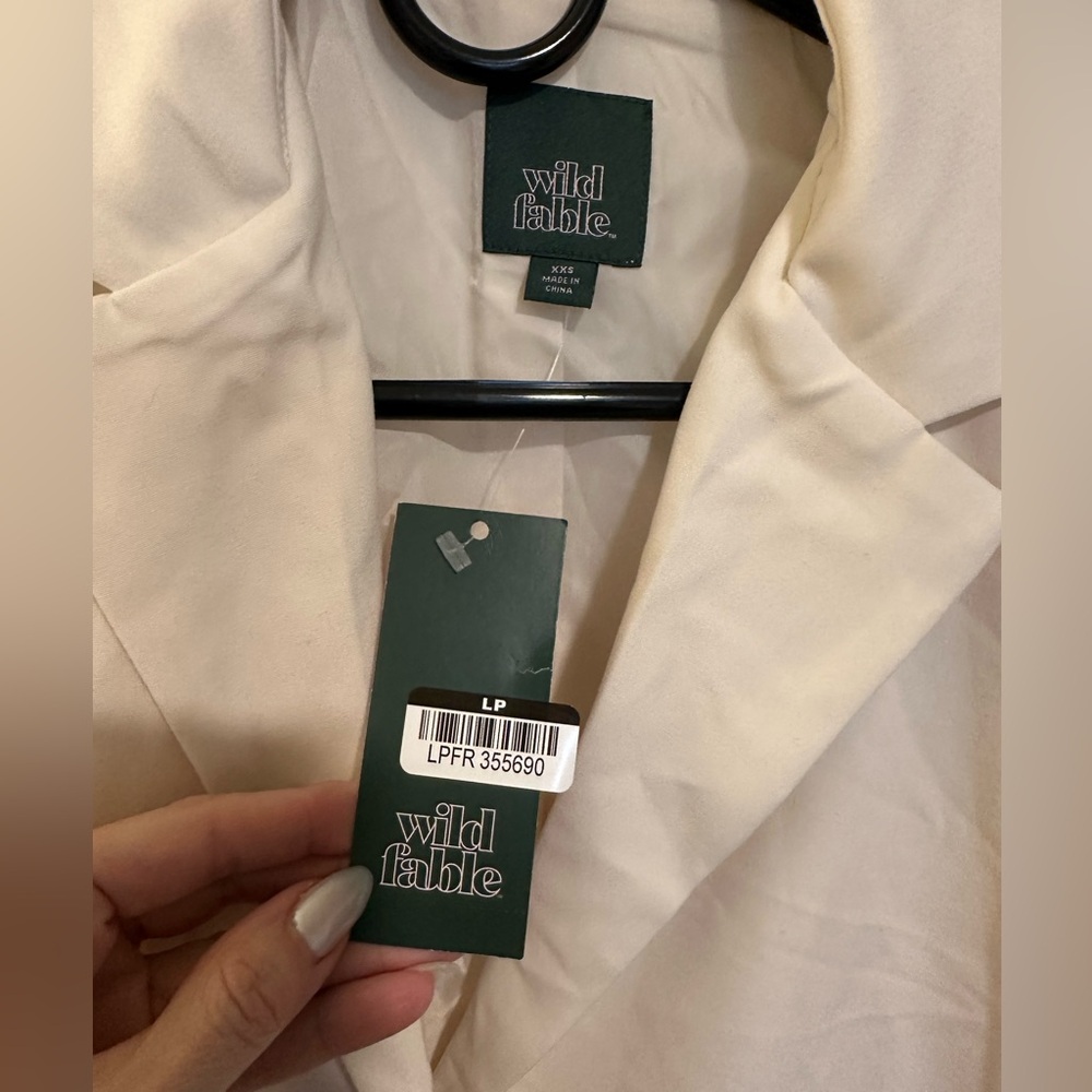 NWT Wild Fable Cropped Blazer - Picture 5 of 12